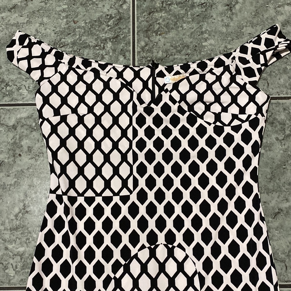 Rubber Ducky Black & White Dress size M - Picture 2 of 6